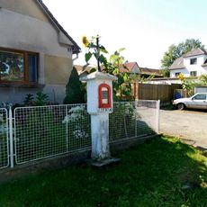 Kaplička na návsi v Sedmpánech