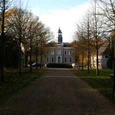 Duinbeek: tuinmanswoning met bakkeet