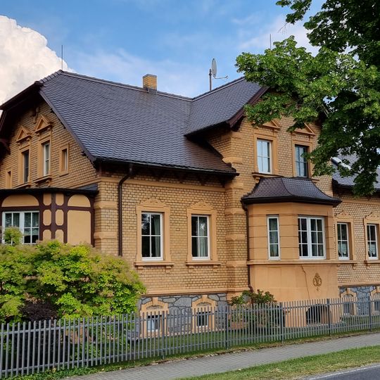 Groß Särchen, Hauptstraße 35