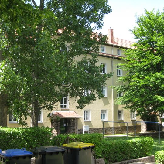 Mehrfamilienhaus Carl-von-Ossietzky-Straße 141; 143; 145