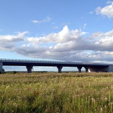 Most dálnice D6 přes železniční trať u Pavlova