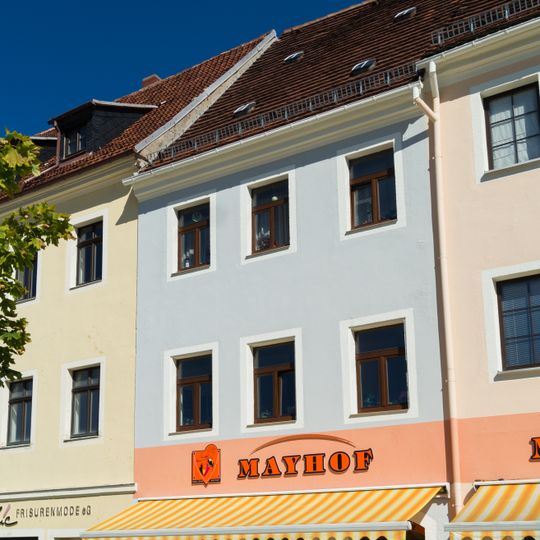 Wohnhaus in geschlossener Bebauung Markt 18