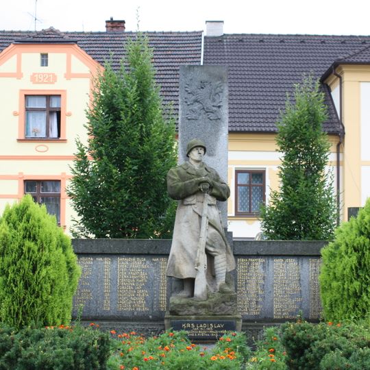 World Wars I and II memorial