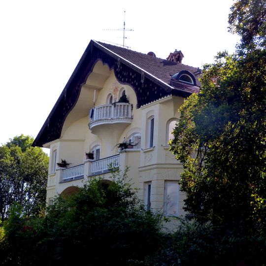 Villa Pfister