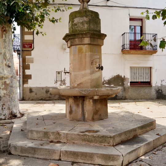 Font de la plaça de la Font de Penelles