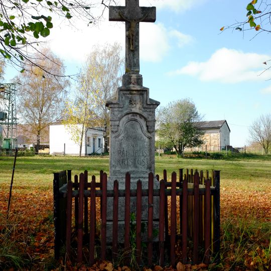 Kříž v Rychnově jižní okraj obce