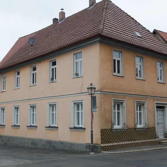 Wohn- und Geschäftshaus