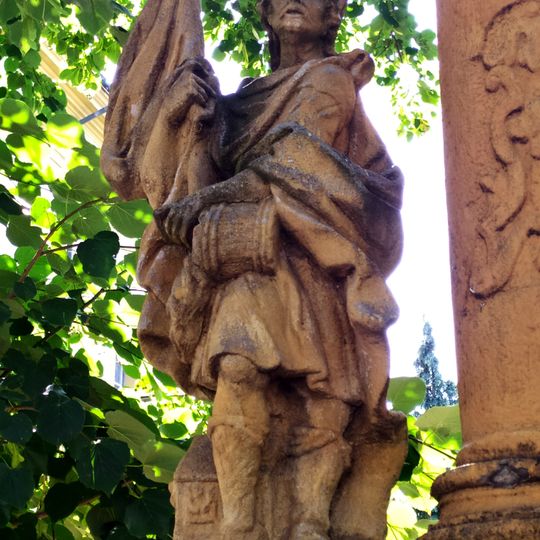 Mariánsky morový stĺp, socha