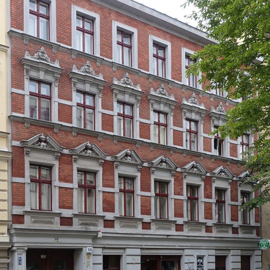 Mietshaus und Gewerbebauten Kopfstraße 59