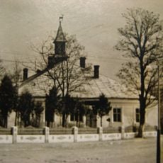 Town hall in Nyzankovychi