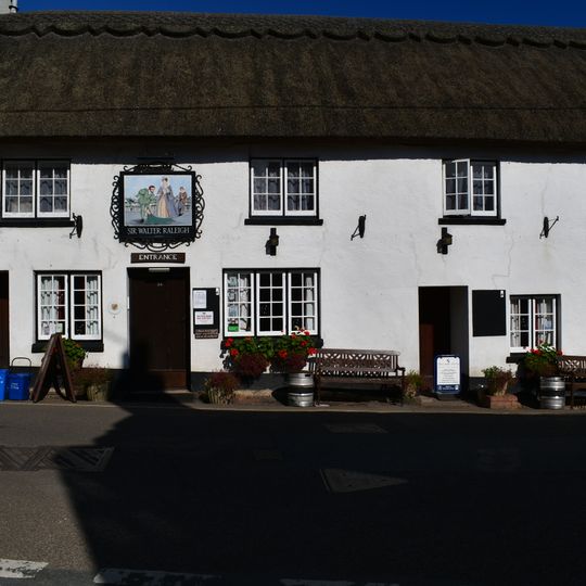 Sir Walter Raleigh Public House
