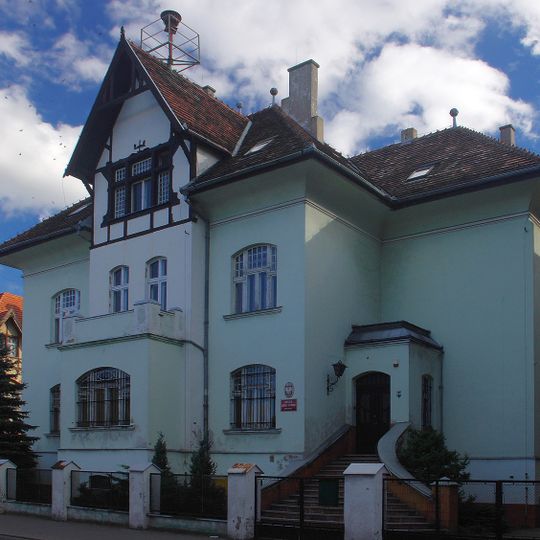 44 Niepodległości Street in Leszno