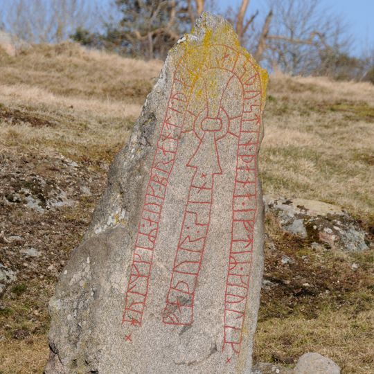 Östergötlands runinskrifter 20