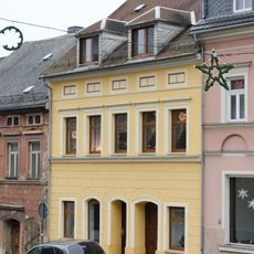 Wohnhaus in geschlossener Bebauung Lange Straße 8