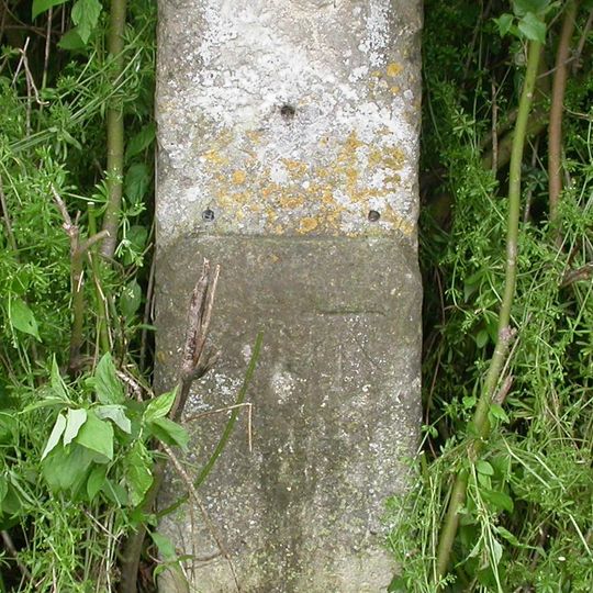 Milestone, Spa Road; Melksham; 50m N Snowberry Lane roundabout