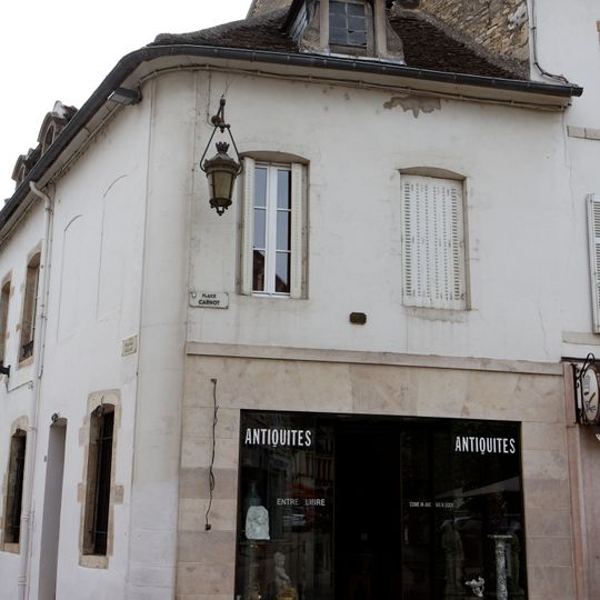 Maison, 16 place Carnot