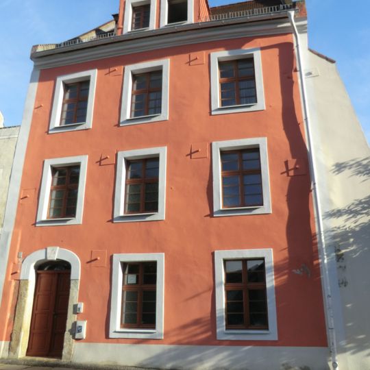 Wohnhaus in geschlossener Bebauung Langenstraße 5