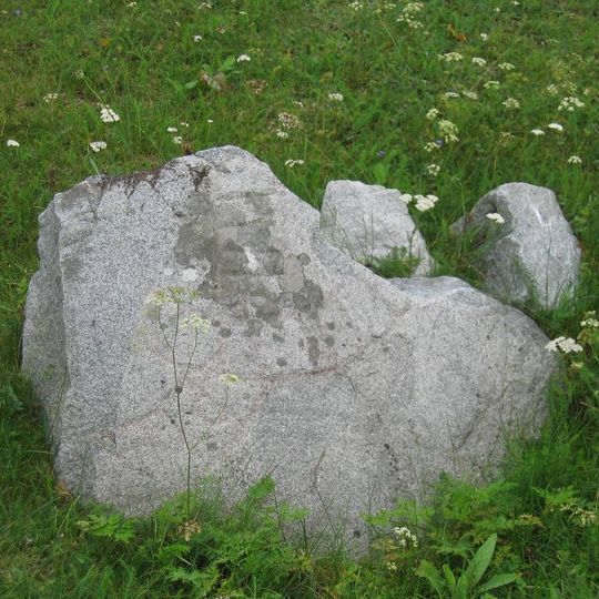 Uppland Runic Inscription 13