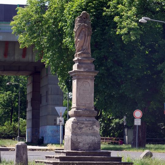 Socha svatého Josefa na Václavském náměstí v Trmicích