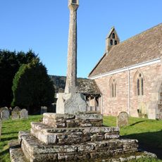 Churchyard cross in St Leonard's churchyard