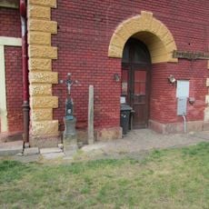 Kříž u železničního nádraží v Pelhřimově