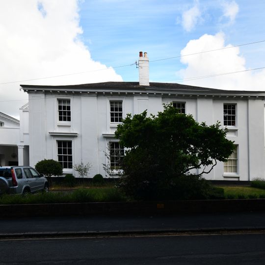 3 And 4, Lyndhurst Road