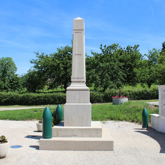 War memorial of Pirajoux