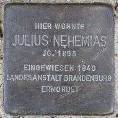 Stolperstein en memoria de Julius Nehemias