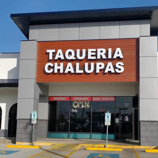 Taqueria Chalupas