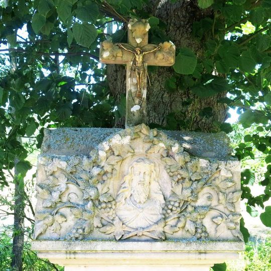 Kříž u rozcestí západně od osady Smitecko