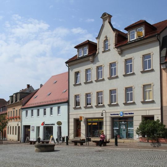 Wohnhaus in geschlossener Bebauung Markt 3