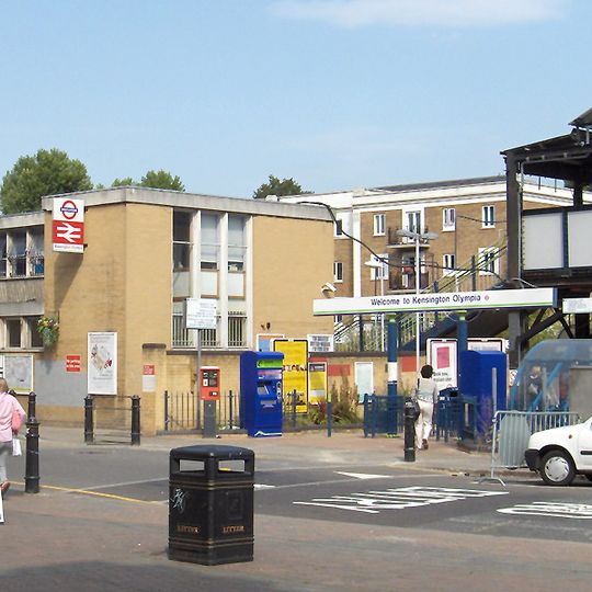 Kensington station