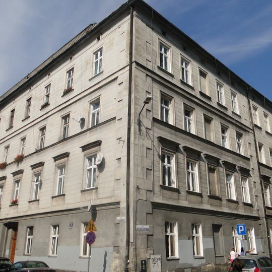 Augustiańska 19 / Skawińska 5