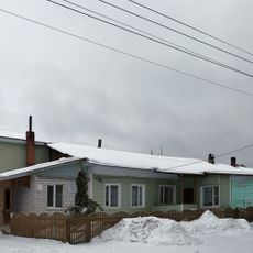 Здание общественное (в годы Великой Отечественнной войны здесь находился штаб женского авиаполка под командованием М. Расковой) (Киржач)