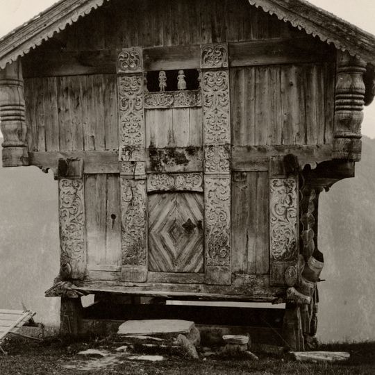 FLEKSTVEIT, Kviteseid bygdetun, museum