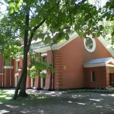 Winter Garden and Tower, Homieĺ