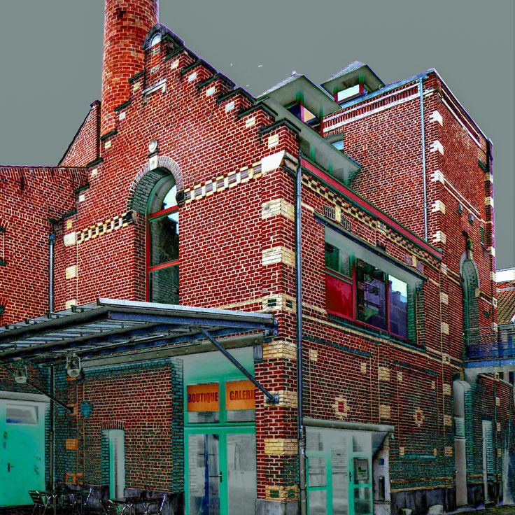 La Maison Folie Moulins