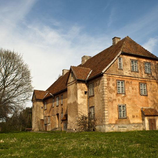 Īvande Old Manor
