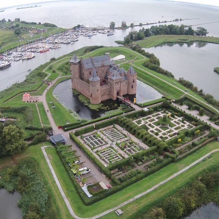 Muiderslot