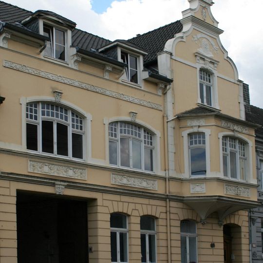 Berger Dorfstraße 54