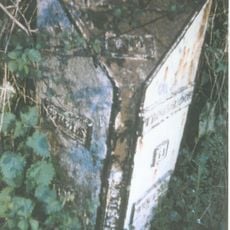 Milepost At Ngr St 7071 5237 On Roadside