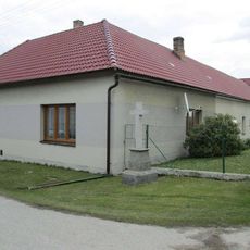 Kříž v Horních Kněžekladech