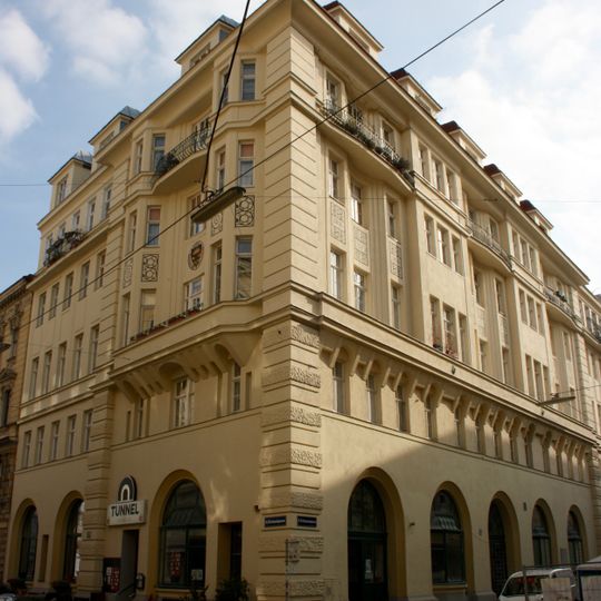 Fuhrmannsgasse 18A, Vienna