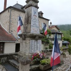 War memorial of Monteils