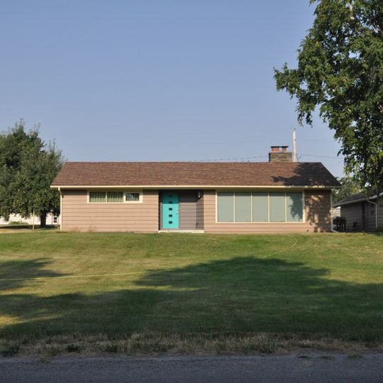 Don E. Olsson House and Garage