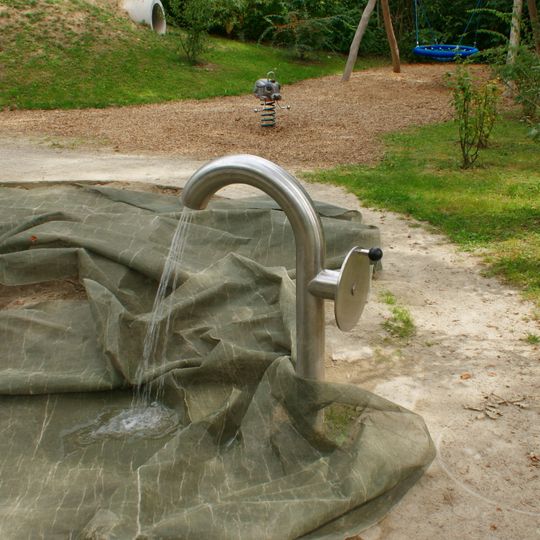 Play fountain playground Holligenstrasse