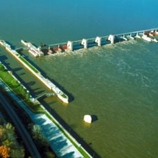 Lock and Dam No. 22