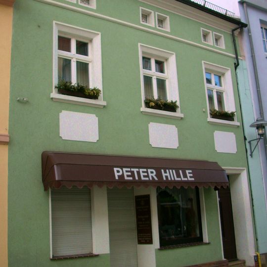 Wohnhaus in geschlossener Bebauung Kirchstraße 10