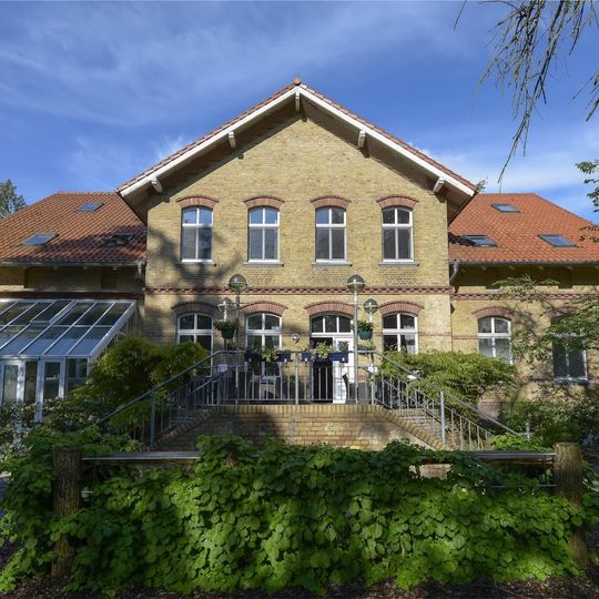 Schlösschen Sundische Wiese