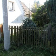 Kříž ve Spankově v zahradě